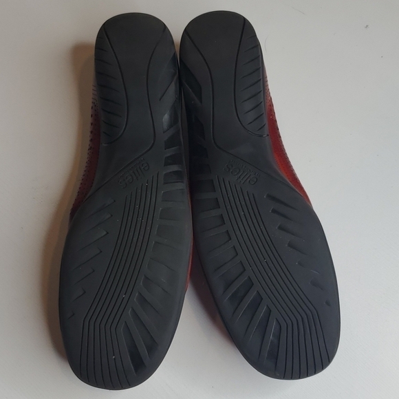 Walking Cradles Elites Red Leather Loafers Narrow 7 - Picture 5 of 14